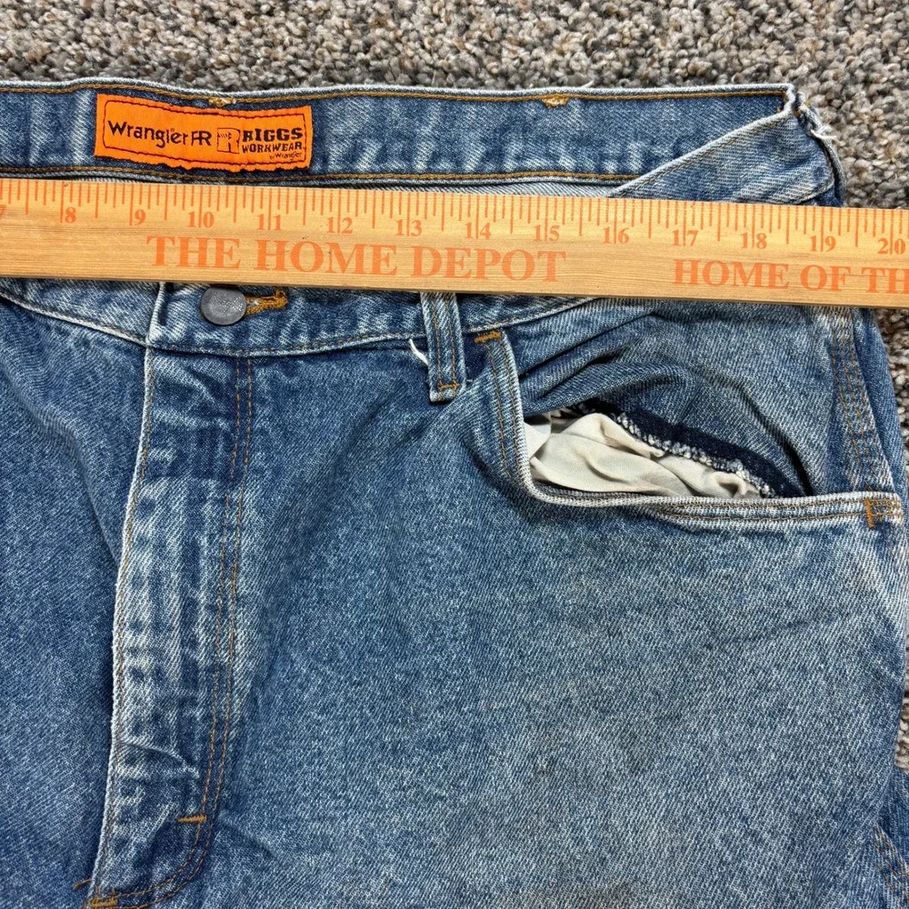Wrangler Riggs Workwear FR Flame Resistant Jeans Men 38x31 Blue Denim Distressed